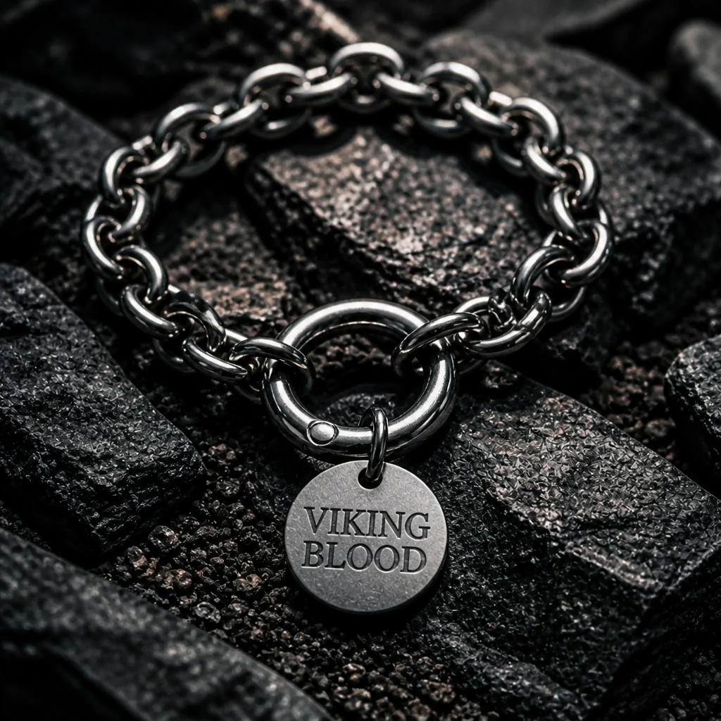 Viking-Blood-Anhänger aus Edelstahl mit Lasergravur