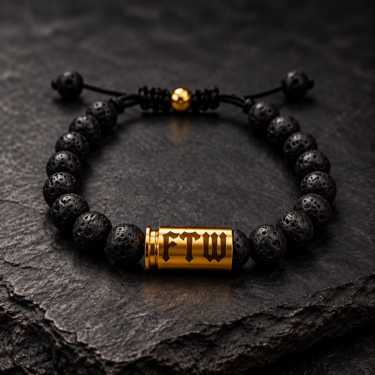 Bikerarmband Lava mit gravierten Patronenhülsen